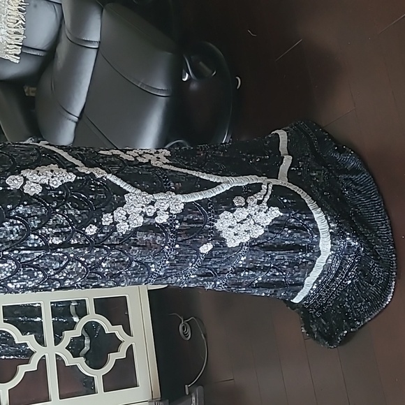 THEIA Sequined Evening Gown - Picture 6 of 12